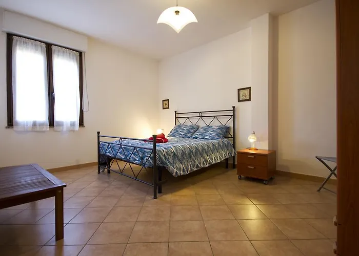 Elena House Fertilia