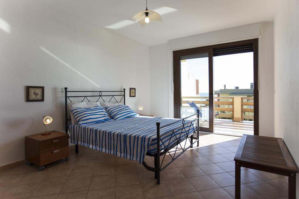 Apartment Elena House Fertilia